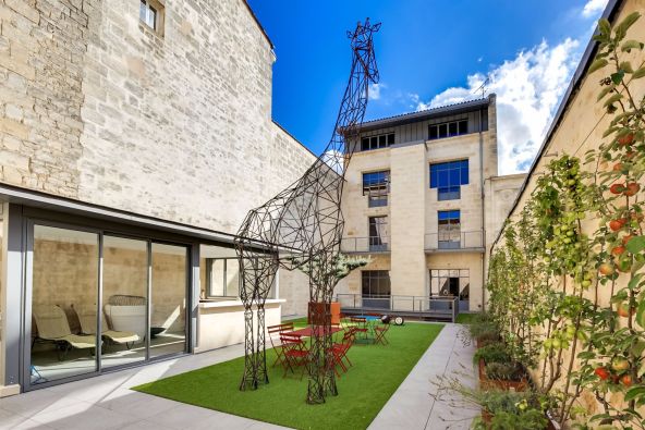 Sale Mansion (hôtel particulier) Bordeaux 12&nbsp;Rooms 562&nbsp;m²