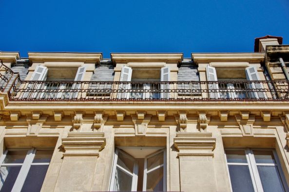 Vente Appartement Bordeaux 8&nbsp;Pièces 240&nbsp;m²