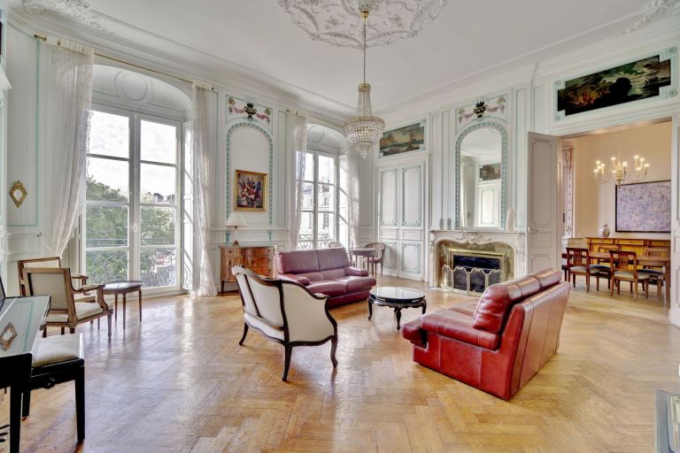 appartement 8 Pièces en vente sur BORDEAUX (33000)