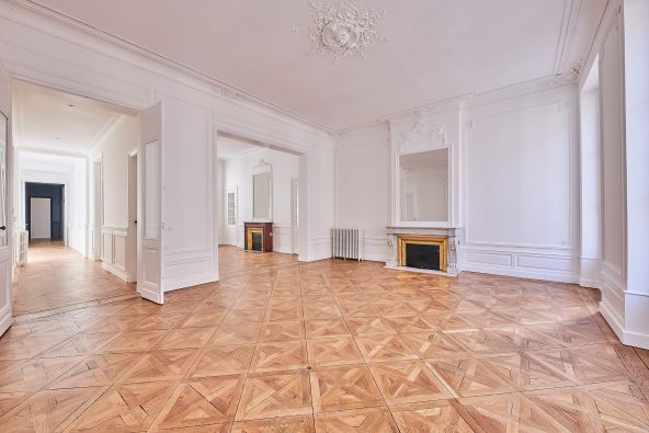 Sale Apartment Bordeaux 5&nbsp;Rooms 250&nbsp;m²