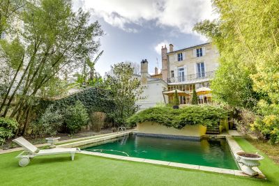 maison 10 Pièces en vente sur BORDEAUX (33000) Vente Maison Bordeaux 10 Pièces 475 m²
