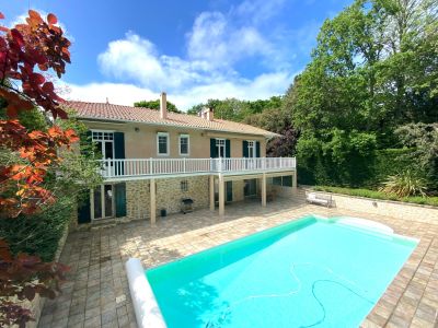 maison 9 Pièces en vente sur ARCACHON (33120) Vente Maison Arcachon 9 Pièces 289 m²