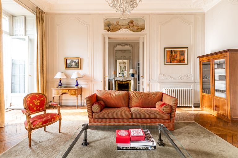 appartement 6 Pièces en vente sur BORDEAUX (33000)