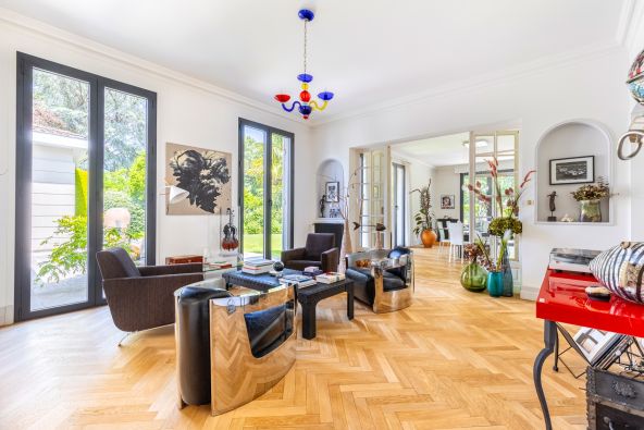 Vente Maison Bordeaux 7 Pièces 390 m²