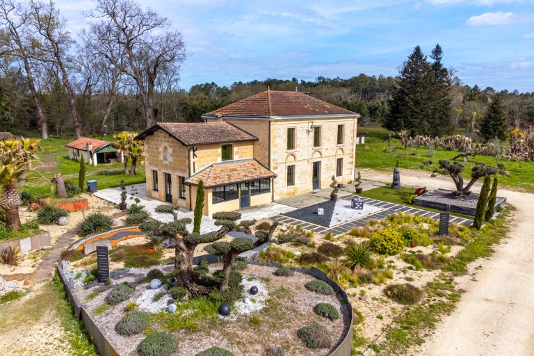 propriété 6 Pièces en vente sur BORDEAUX (33000)