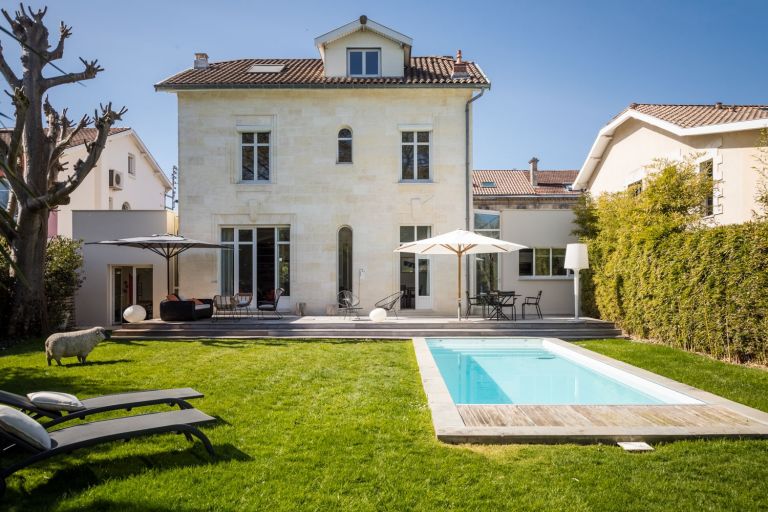maison 8 Pièces en vente sur BORDEAUX (33000)