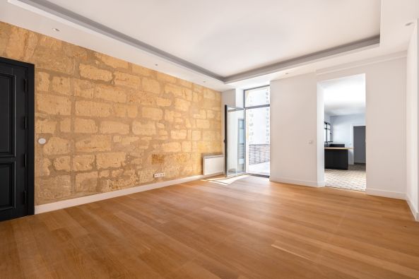 Sale Apartment Bordeaux 3&nbsp;Rooms 105&nbsp;m²