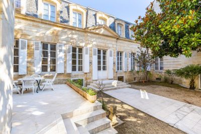 maison 11 Pièces en vente sur BORDEAUX (33000) Vente Maison Bordeaux 11 Pièces 350 m²