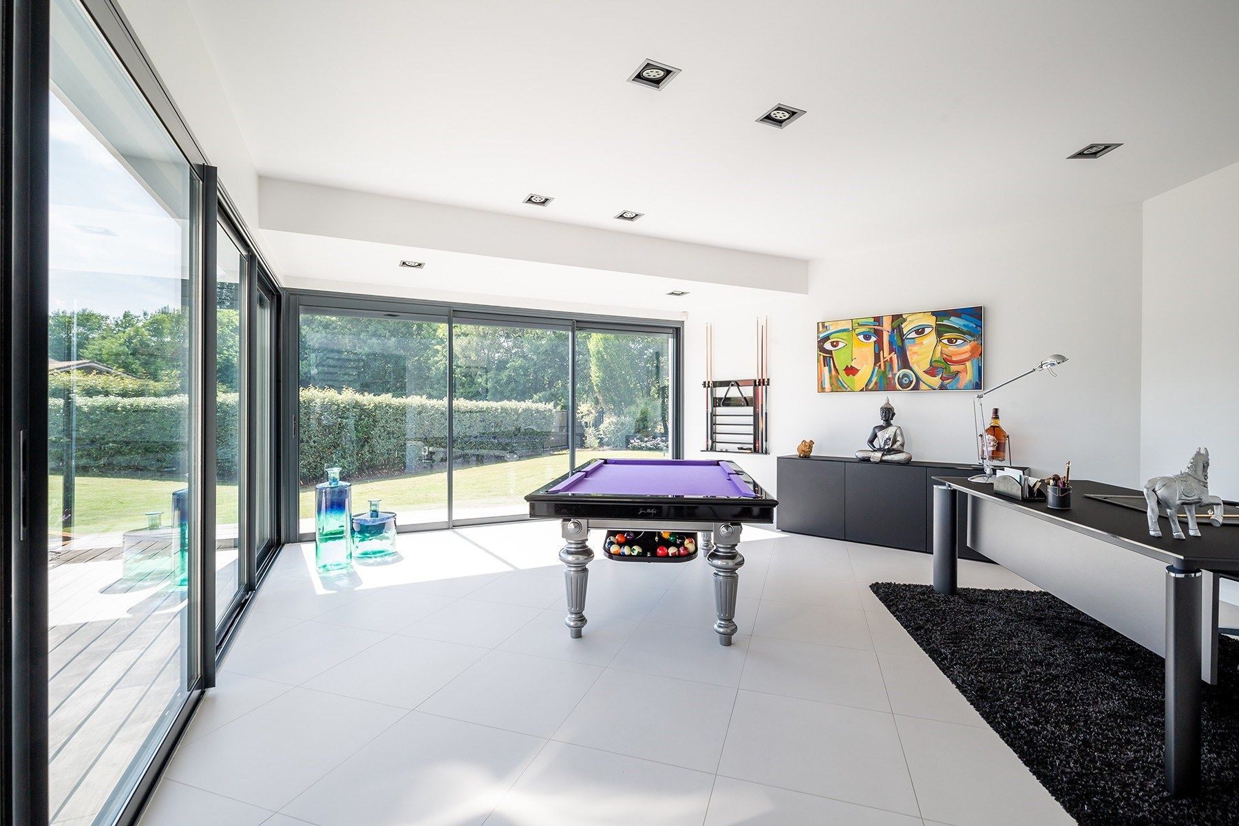 house 10 Rooms for sale on PESSAC (33600)