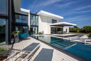 house 10 Rooms for sale on PESSAC (33600)