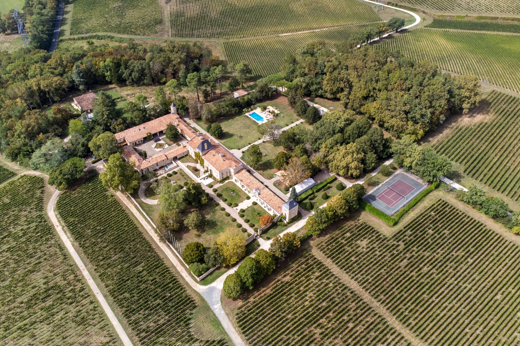 propriété viticole 40 Pièces en vente sur BORDEAUX (33000)