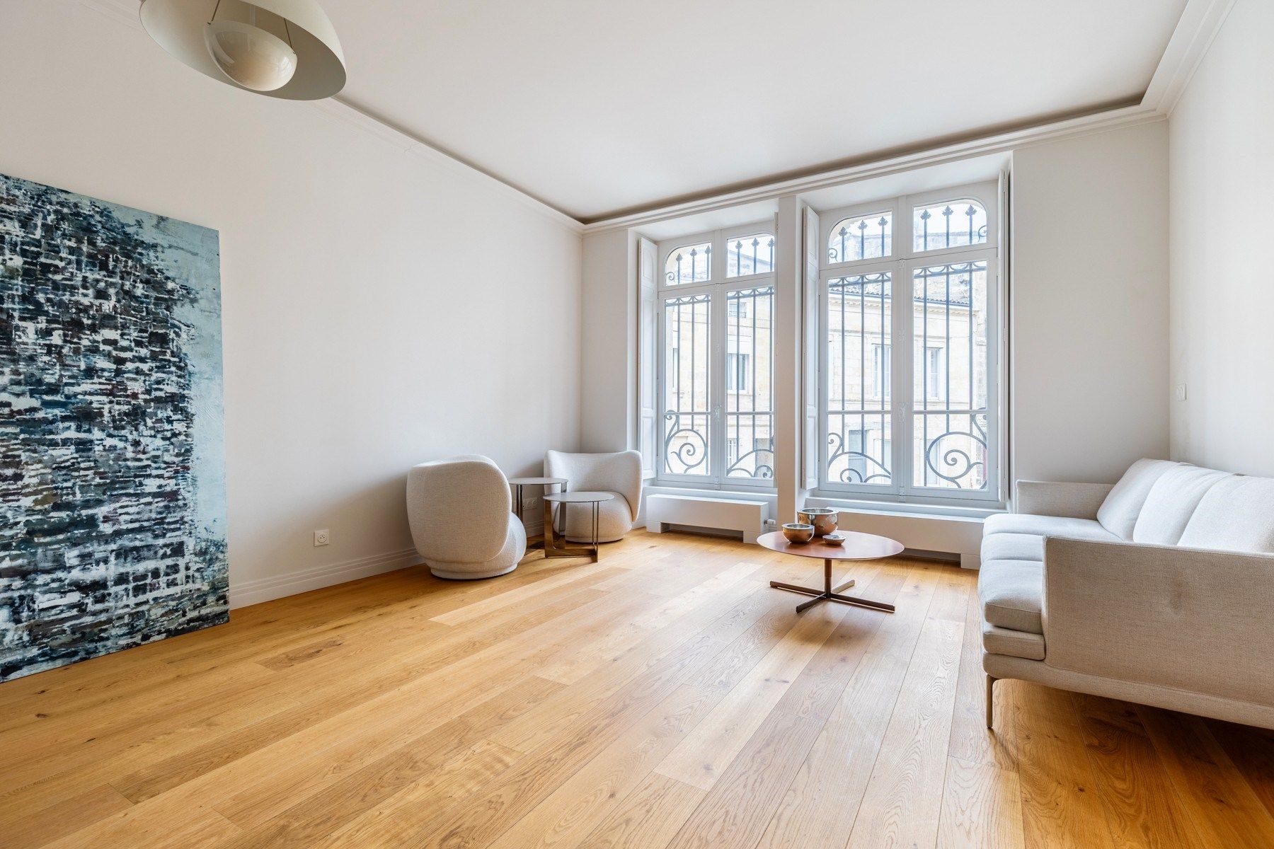 apartment 4 Rooms for sale on BORDEAUX (33000)