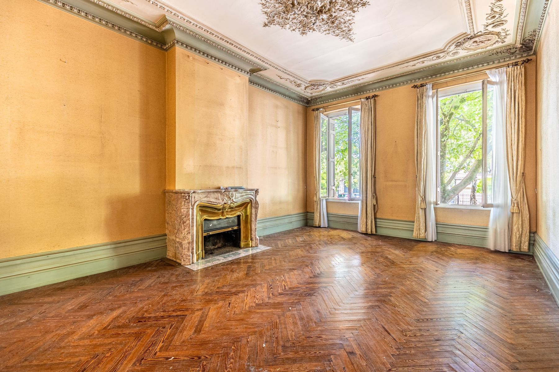 hôtel particulier 15 Pièces en vente sur BORDEAUX (33000)