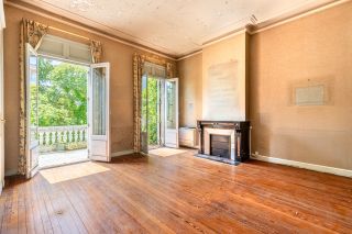 mansion (hôtel particulier) 15 Rooms for sale on BORDEAUX (33000)