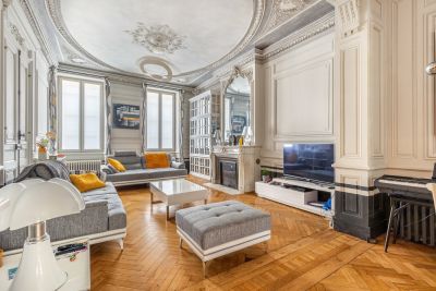 Vente Maison Bordeaux 9 Pièces 416 m²
