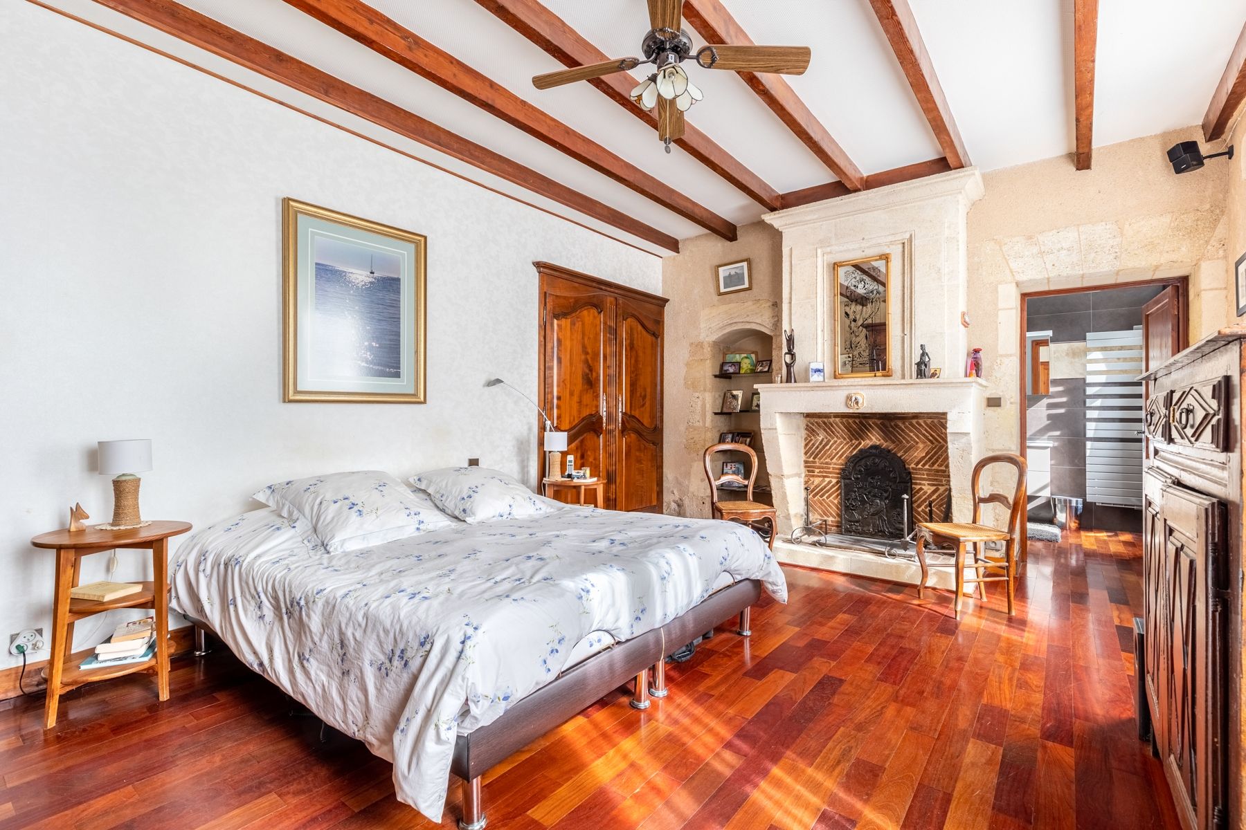 propriété 10 Pièces en vente sur BORDEAUX (33000)