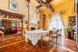 propriété 10 Pièces en vente sur BORDEAUX (33000)