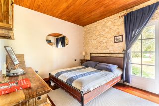 propriété 10 Pièces en vente sur BORDEAUX (33000)