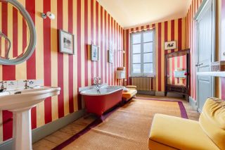 property 20 Rooms for sale on BORDEAUX (33000)