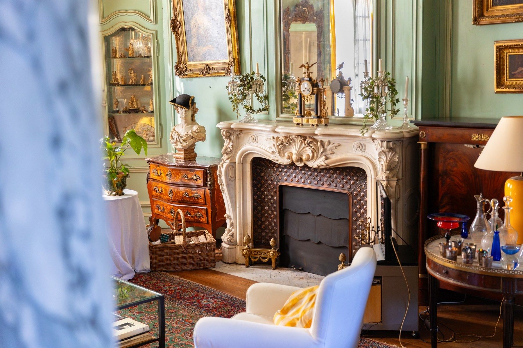 house 9 Rooms for sale on BORDEAUX (33000)