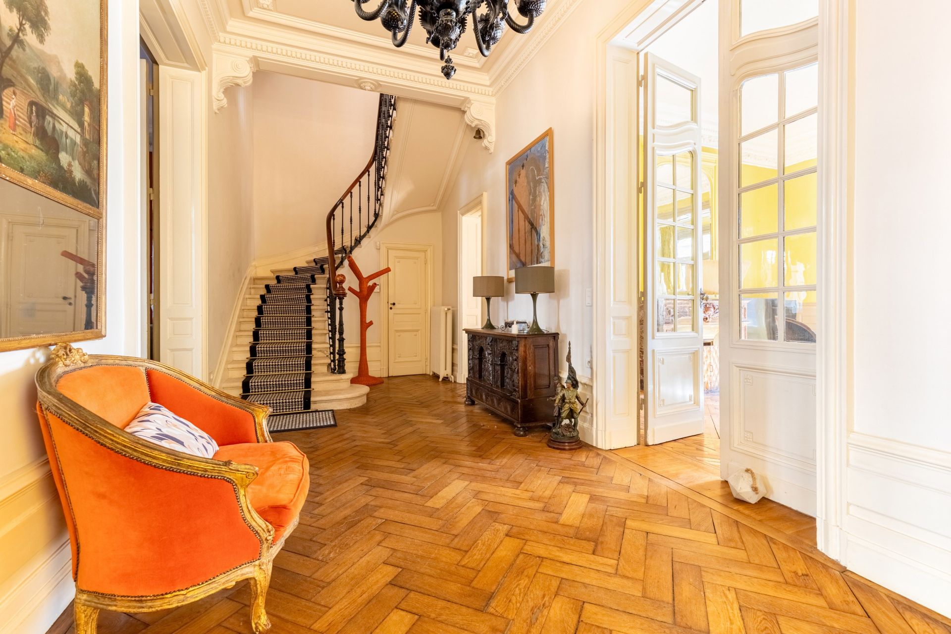 house 15 Rooms for sale on BORDEAUX (33000)