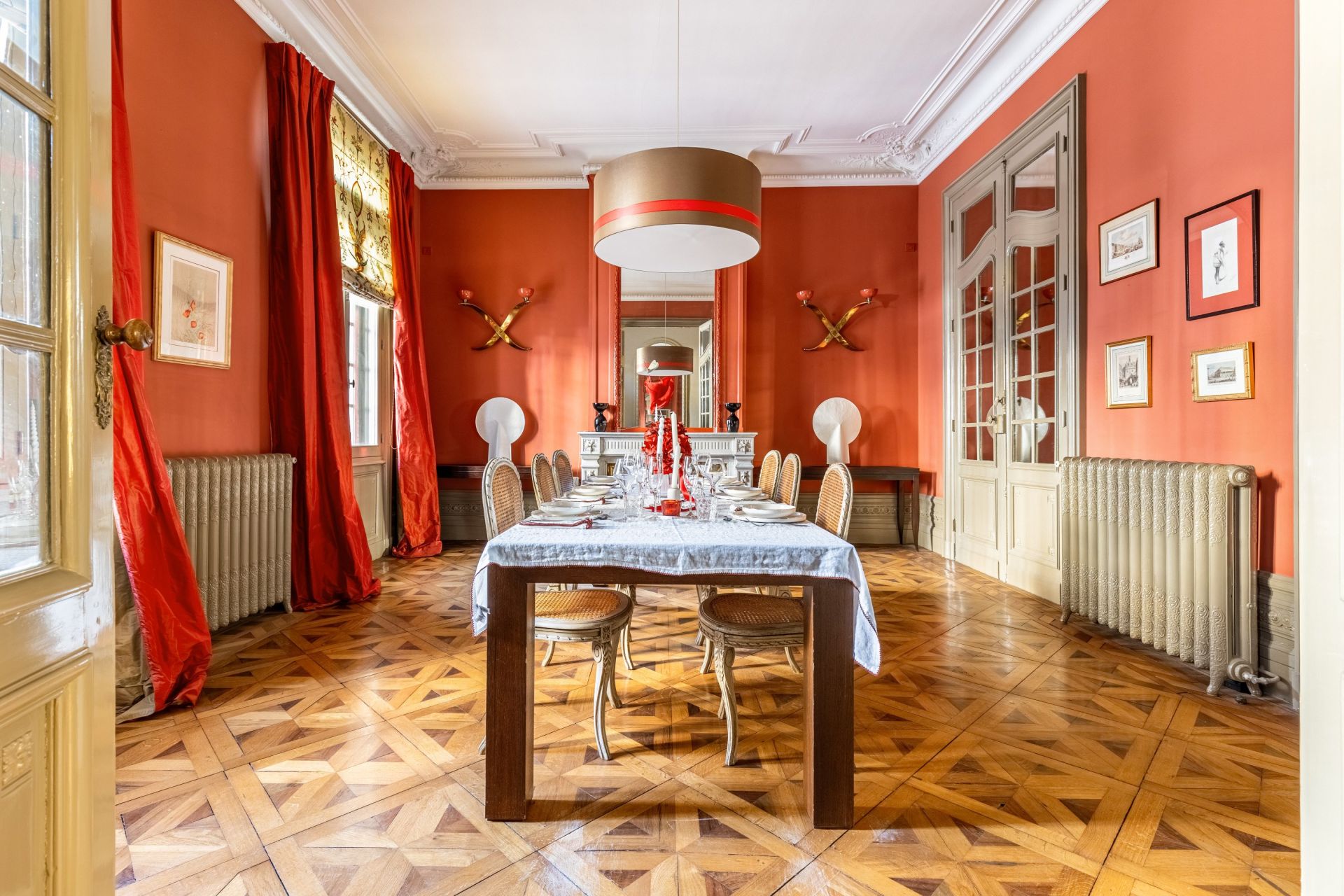 house 15 Rooms for sale on BORDEAUX (33000)