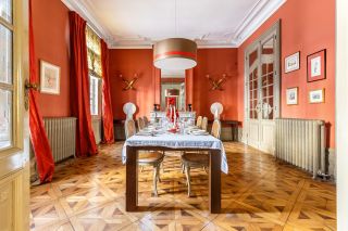 house 15 Rooms for sale on BORDEAUX (33000)