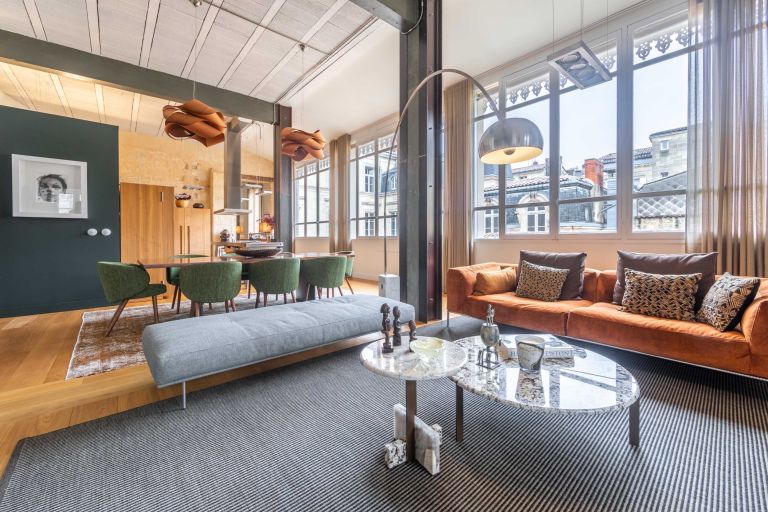 appartement 6 Pièces en vente sur BORDEAUX (33000)