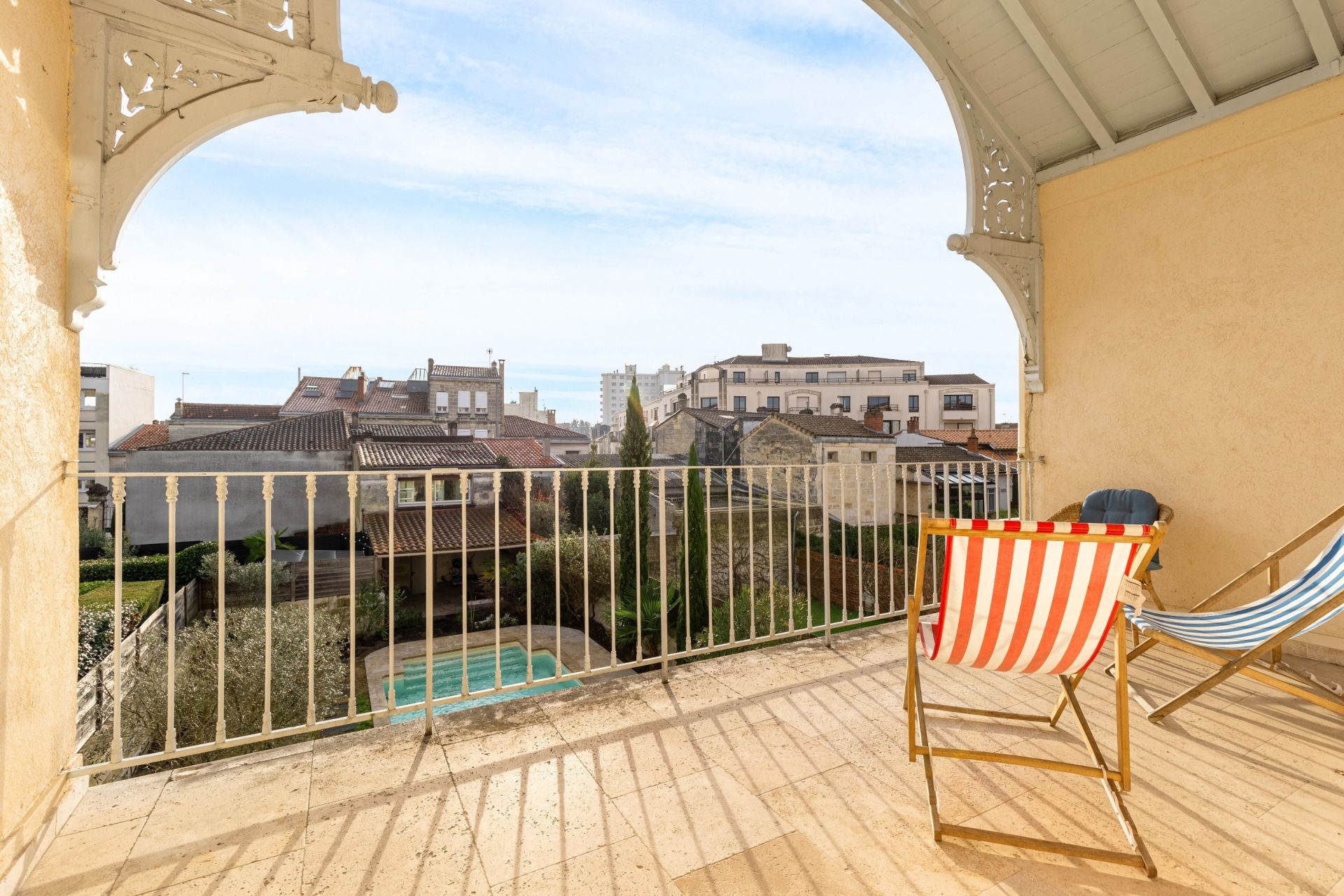 maison 10 Pièces en vente sur BORDEAUX (33000)