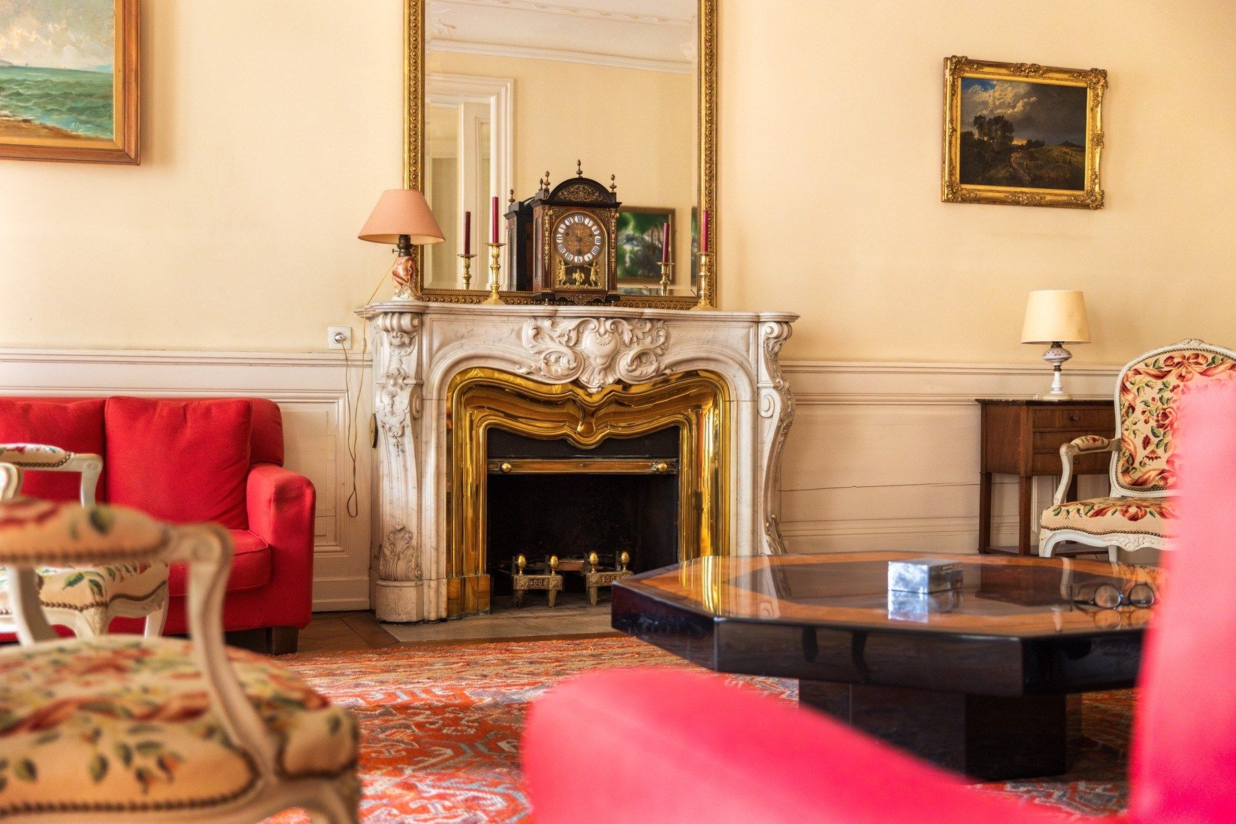 apartment 8 Rooms for sale on BORDEAUX (33000)