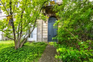 apartment 4 Rooms for sale on BORDEAUX (33000)