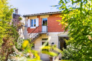 maison 9 Pièces en vente sur BORDEAUX (33000)