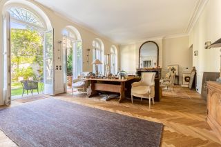 apartment 6 Rooms for sale on BORDEAUX (33000)