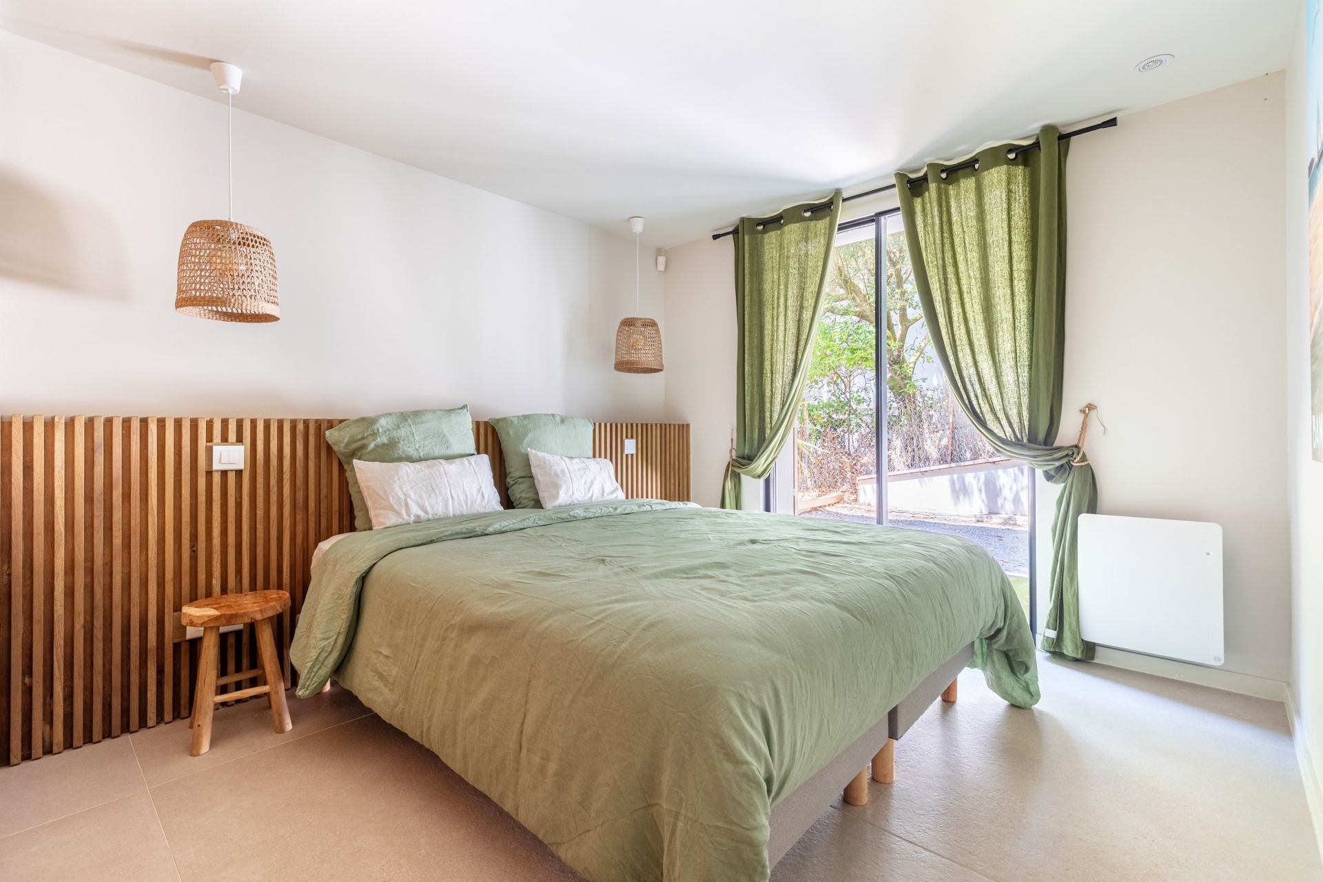 house 6 Rooms for sale on PYLA SUR MER (33115)