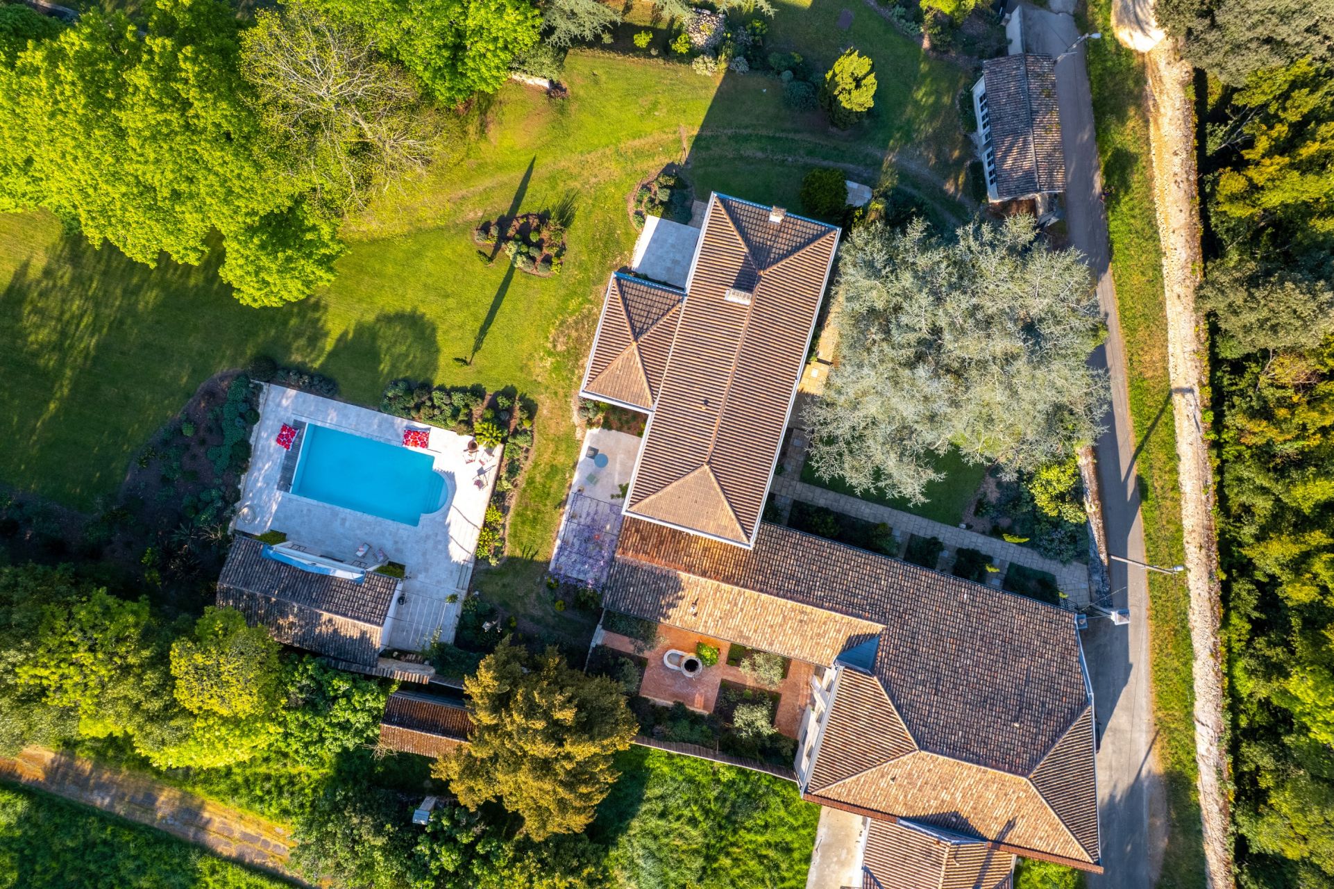 propriété 12 Pièces en vente sur BORDEAUX (33000)