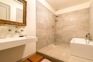 propriété 12 Pièces en vente sur BORDEAUX (33000)