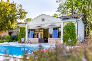 propriété 12 Pièces en vente sur BORDEAUX (33000)