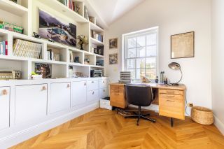 house 8 Rooms for sale on BORDEAUX (33000)