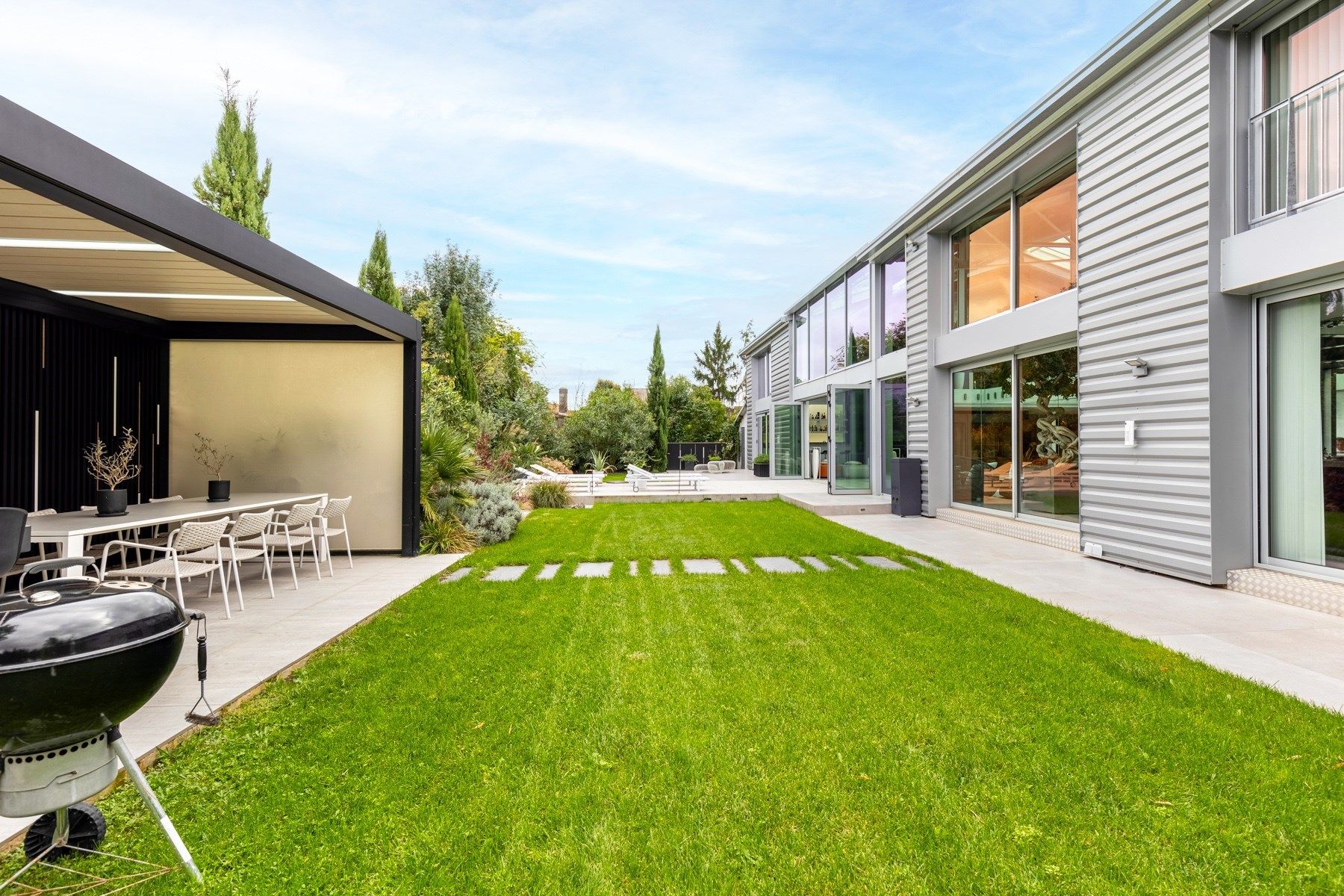 architect's house 11 Rooms for sale on BORDEAUX (33000)