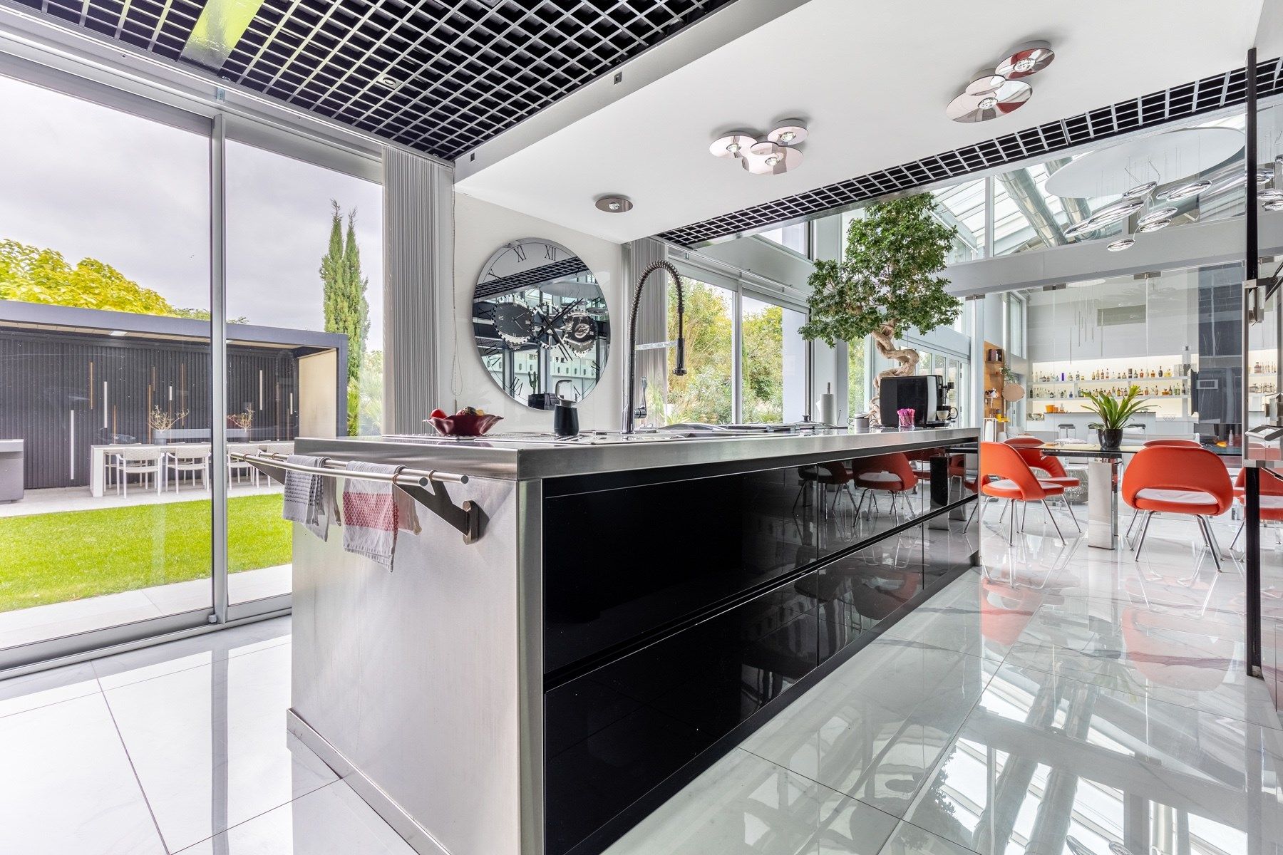 architect's house 11 Rooms for sale on BORDEAUX (33000)