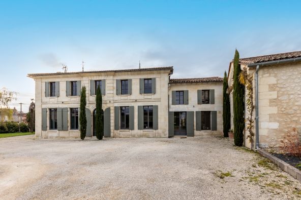 Vente Propriété Bordeaux 10 Pièces 550 m²