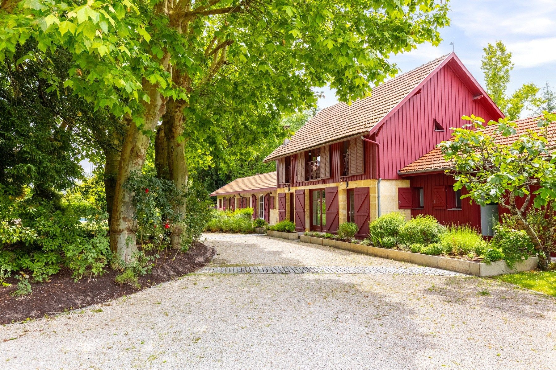 house 7 Rooms for sale on BORDEAUX (33000)