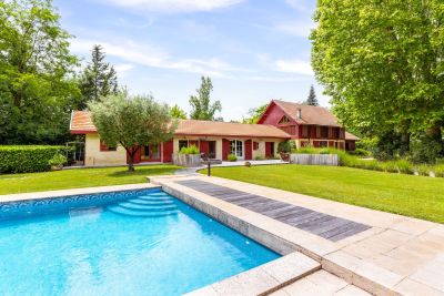 Sale House Bordeaux 7 Rooms 280 m²