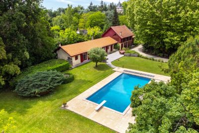 Sale House Bordeaux 7 Rooms 280 m²