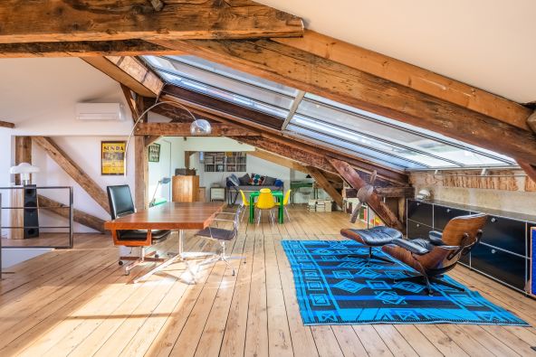 Sale Apartment Bordeaux 7 Rooms 235 m²