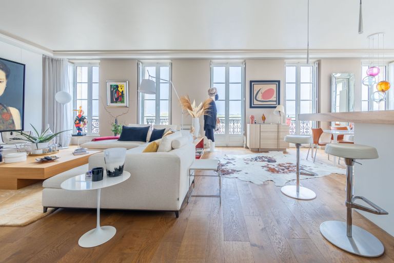 apartment 3 Rooms for sale on BORDEAUX (33000)