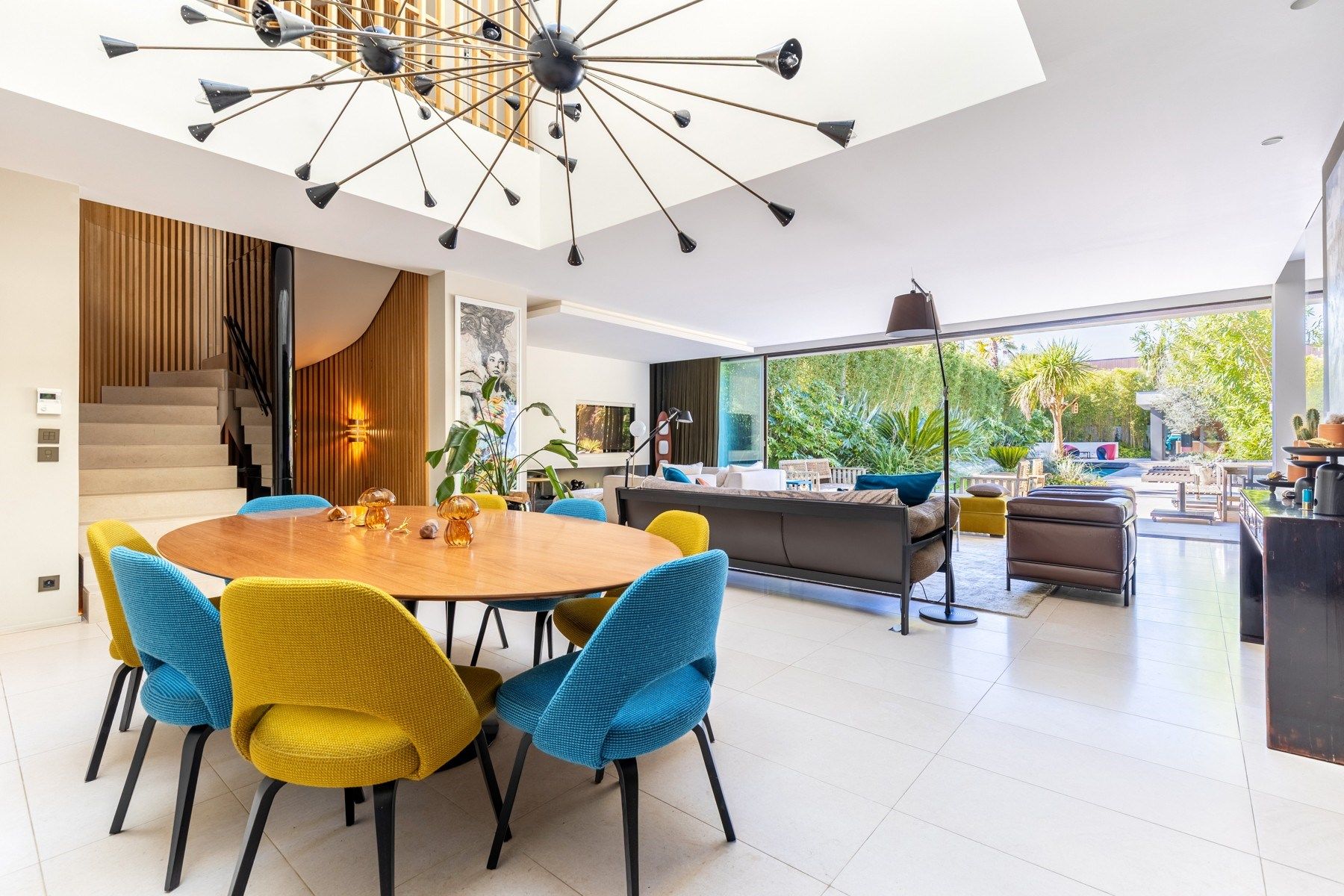 house 8 Rooms for sale on BORDEAUX (33000)