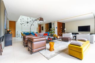 house 8 Rooms for sale on BORDEAUX (33000)