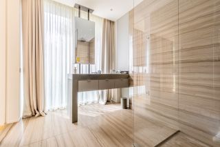 house 8 Rooms for sale on BORDEAUX (33000)