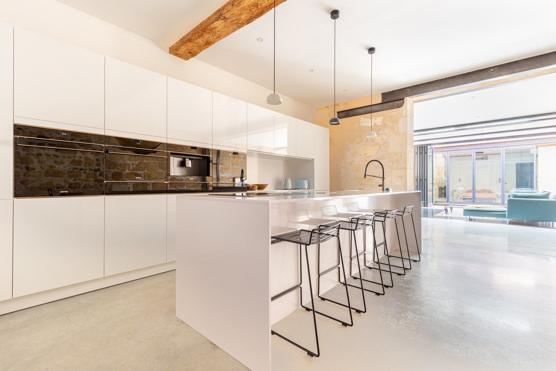 appartement 8 Pièces en vente sur BORDEAUX (33000)